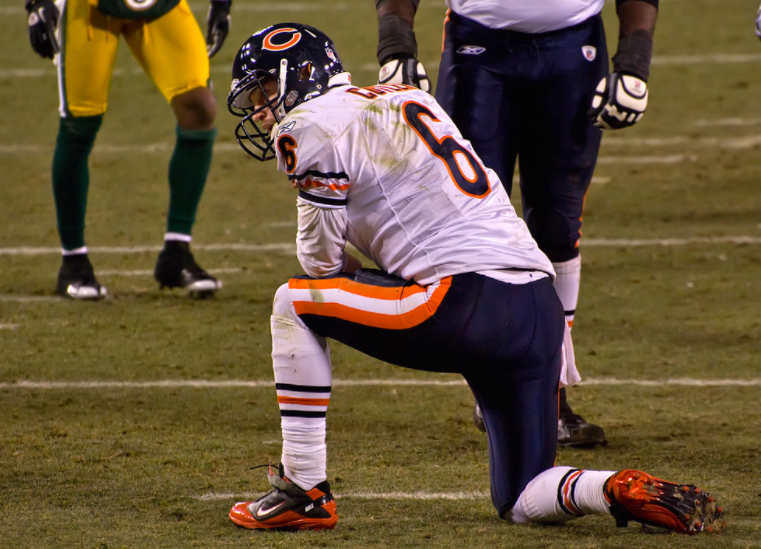 No, the Miami Dolphins Shouldn’t Sign Jay Cutler