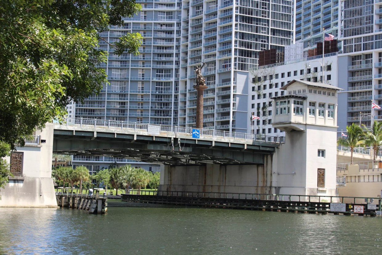 Miami Commissioner Wants to Replace Godforsaken Brickell Bridge With a Tunnel