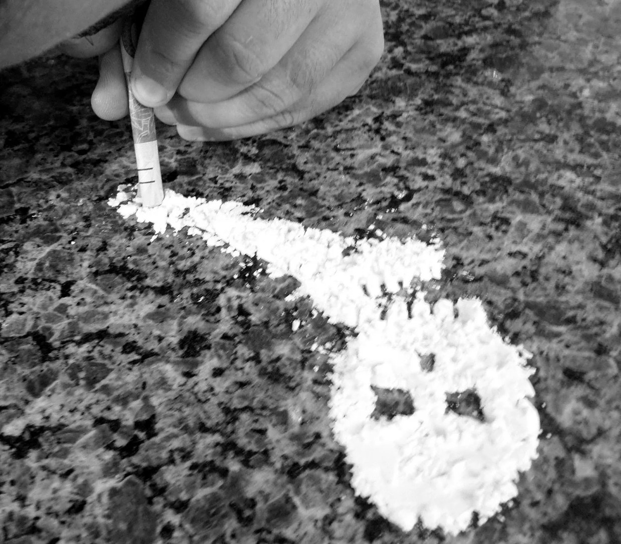 Miami-Area Cop Fails Cocaine Test, Sues His Own Department