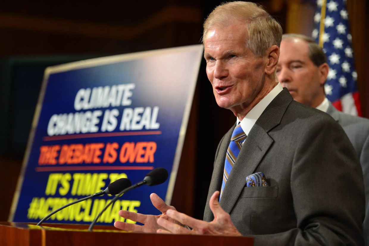 Immigrant-Rights Groups Say Florida Sen. Bill Nelson Sold Them Out to End Shutdown