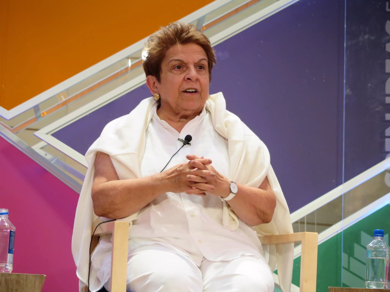 Democratic Candidate Donna Shalala Has Donated Thousands to Conservative Republicans