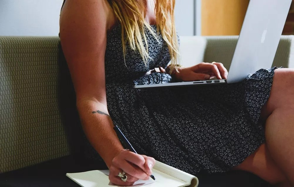 Poet Yaddyra Peralta Helps Miami Women Say #MeToo