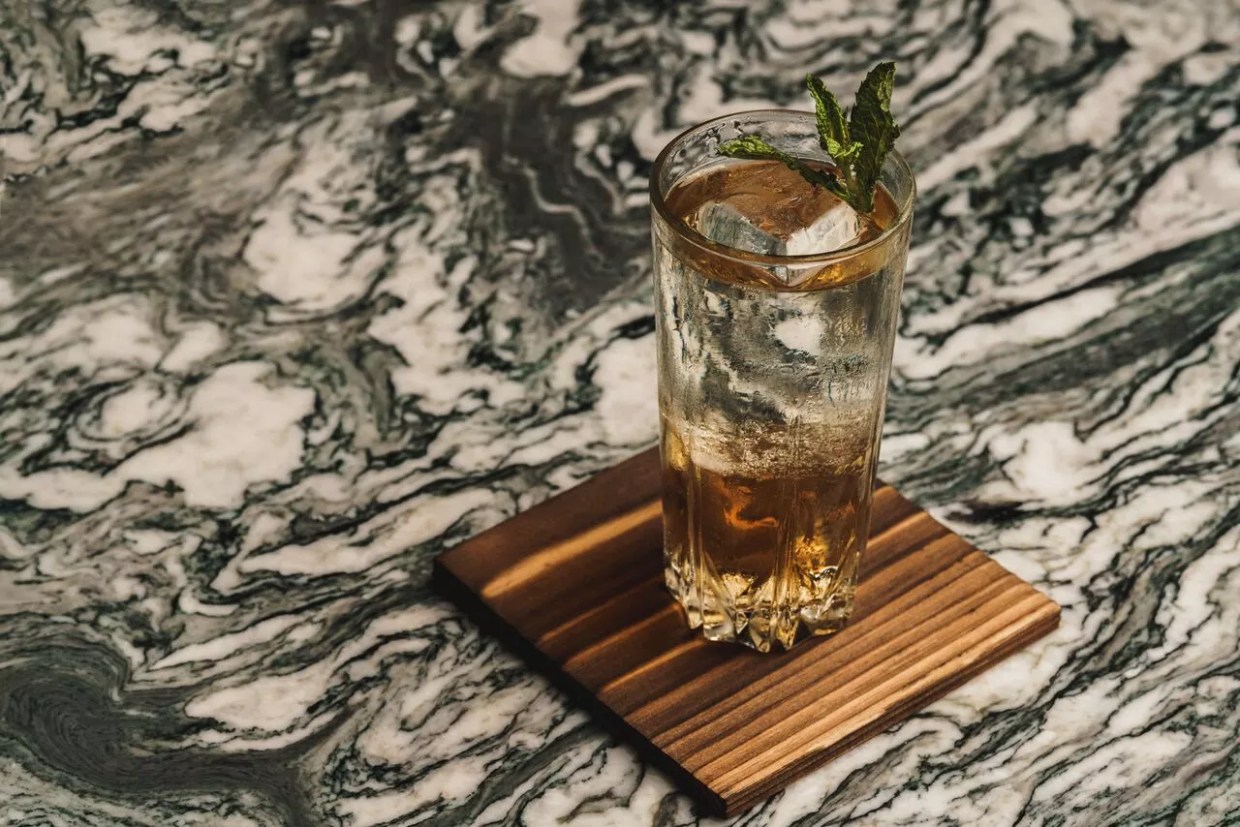 Azabu in South Beach Offers Japanese Whiskey-Fueled Happy Hour