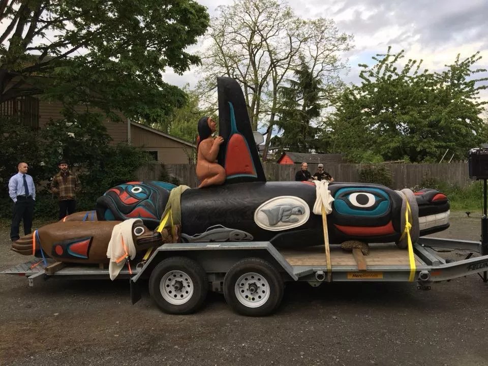 Lummi Tribe Creates Totem Pole in Support of Lolita the Whale’s Release