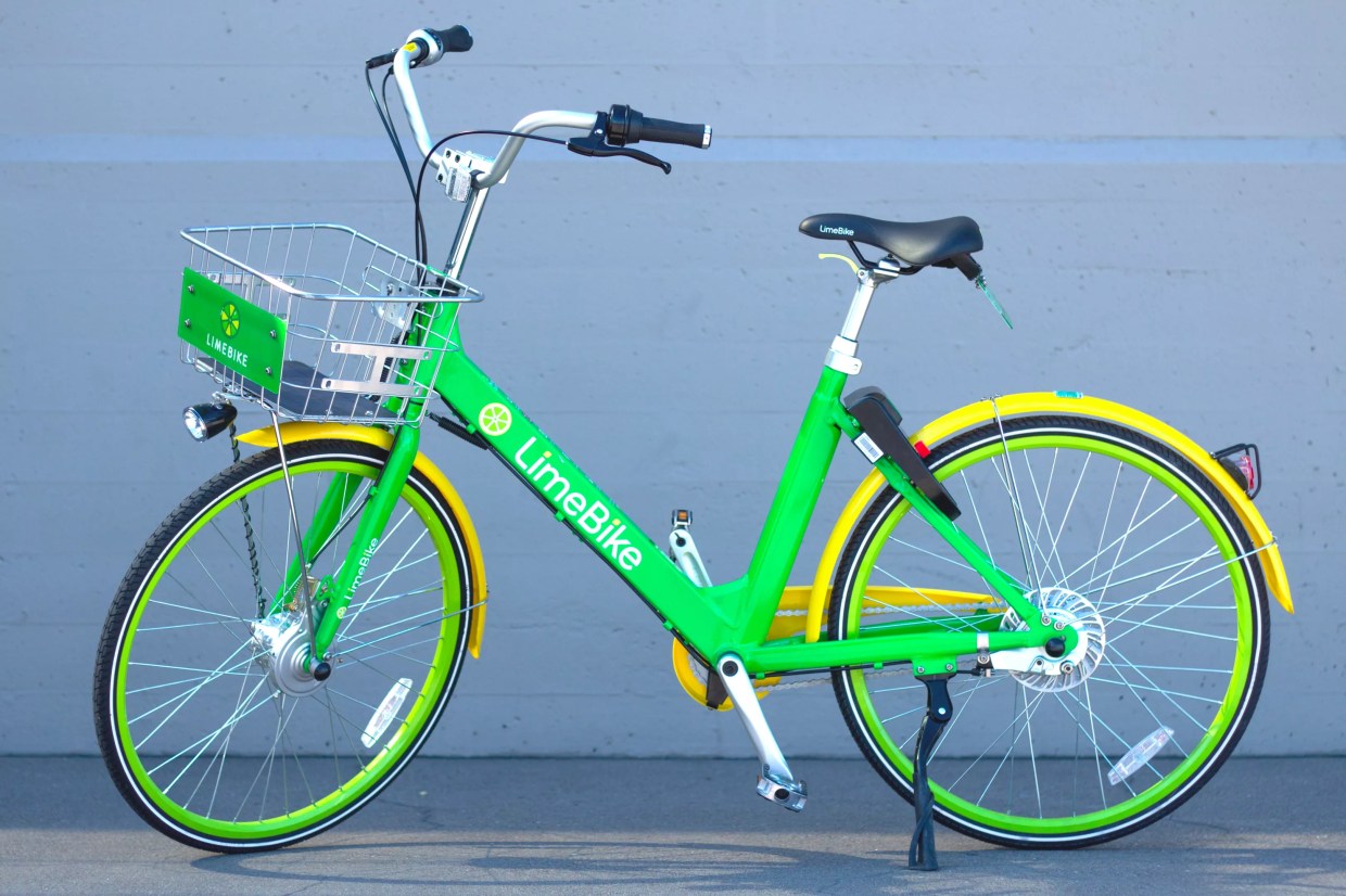 Miami-Dade Wants to Crack Down on Shared Bikes Left on Sidewalks and Roads UPDATED