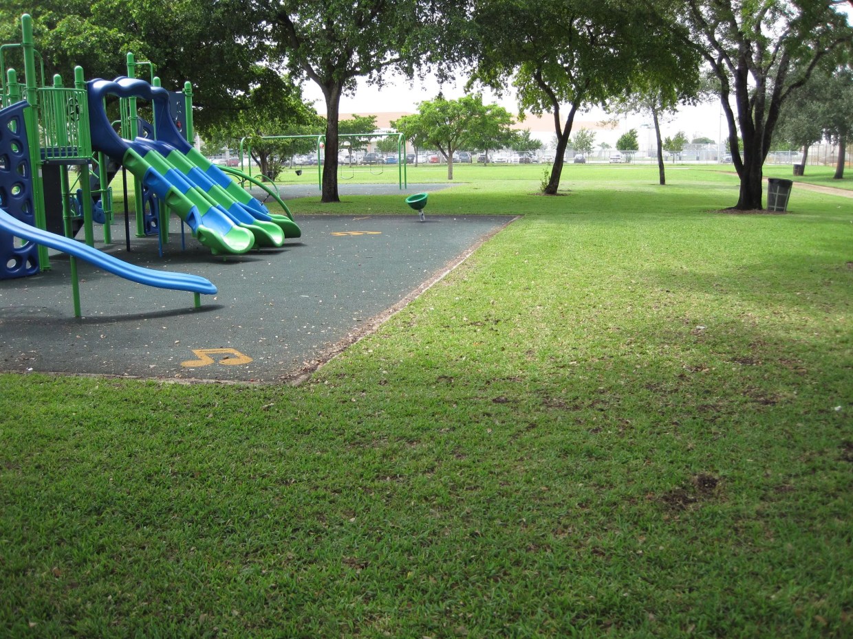 Shooting in Miami Gardens Terrifies Kids Outside Florida Lawmaker’s Meet-and-Greet