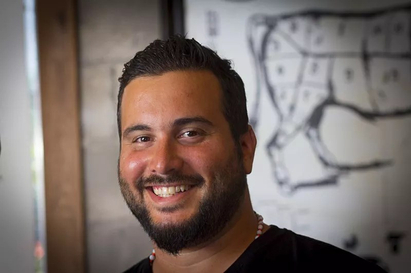 As Jose Mendin Opens a Paris Restaurant, His Miami Beach Flagship Closes