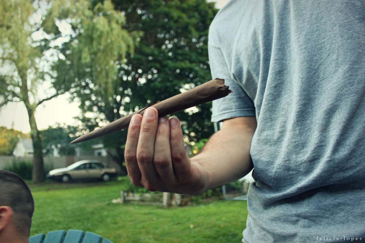 Miami Beach Officially Bans Public Smoking of Marijuana and Hemp