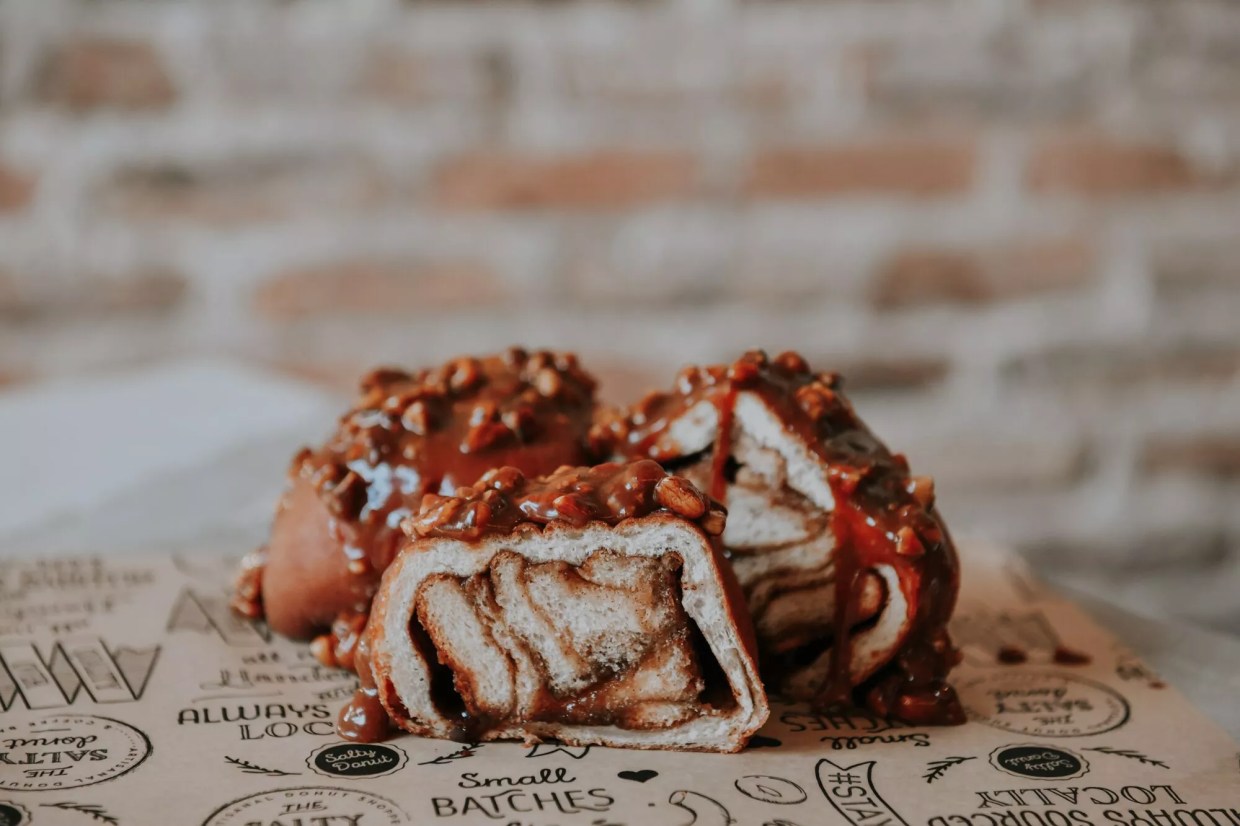 The Salty Donut’s Sticky-Bun Doughnut Collab With Knaus Berry Farm Returns