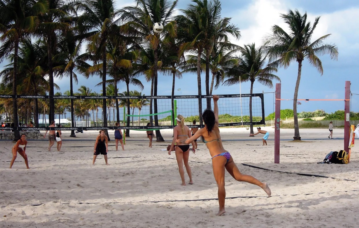 Miami Beach Volleyball Players Booted From Courts to Accommodate Super Bowl LIV