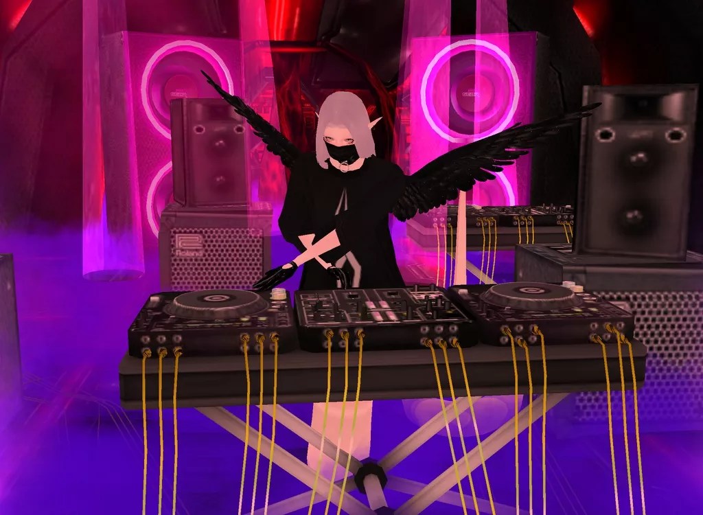 Virgo Dives Into the Digital World to Deliver Her New Techno Sound