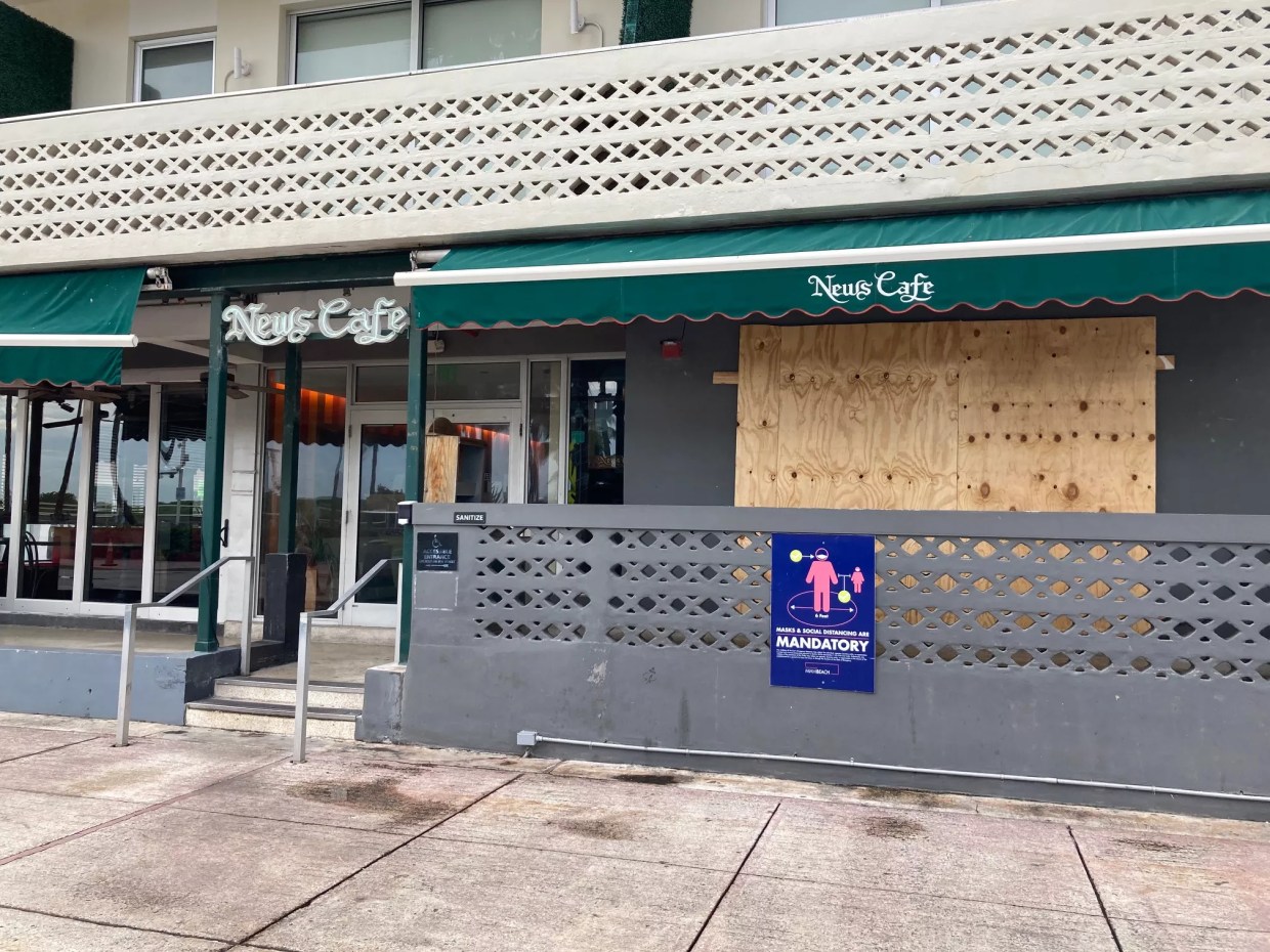 Iconic South Beach Restaurant News Cafe Boarded Up