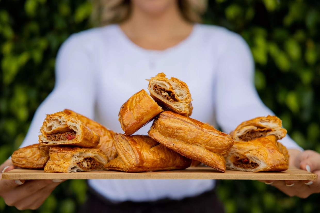 Vicky Bakery Launches Vegan Pastelito