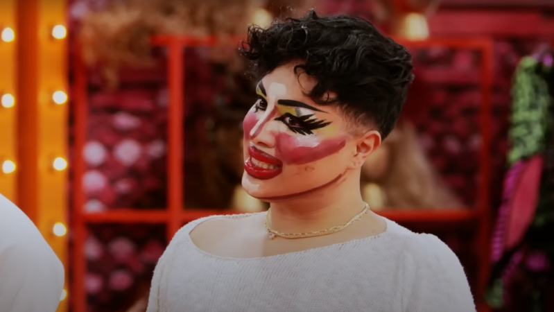 Morphine Love Dion in the Werk Room