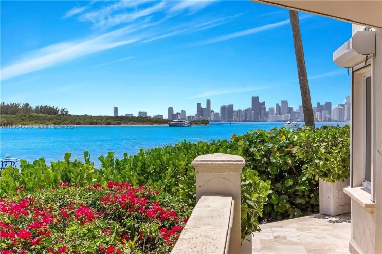 View outside Karolina Kurkova's Fisher Island condo