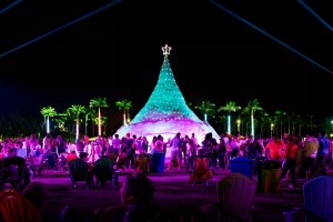 A Christmas tree made out of sand in West Palm Beach, Florida