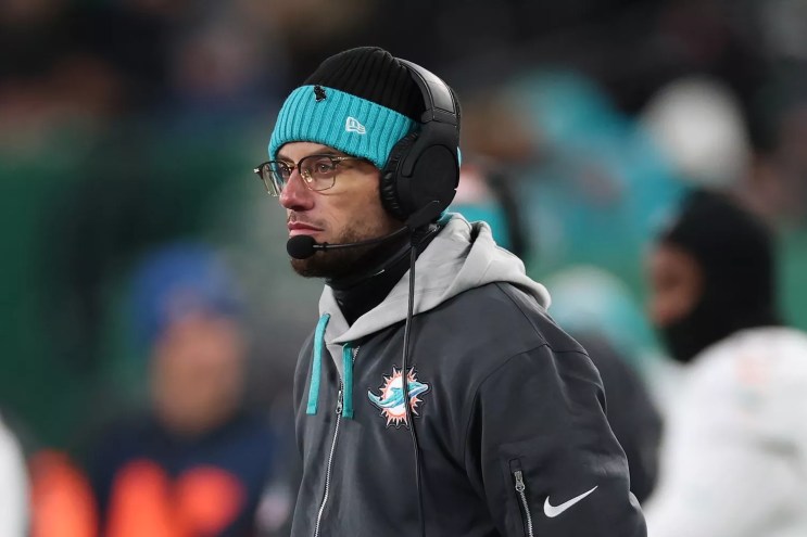 Head coach Mike McDaniel of the Miami Dolphins looks on during the fourth quarter against the New York Jets at MetLife Stadium on January 05, 2025, in East Rutherford, New Jersey.