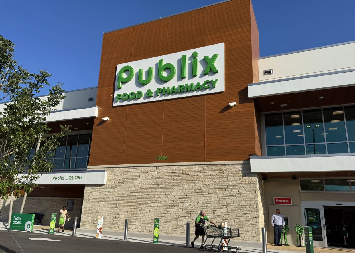 Photos: Kendall Mega Publix is Now Open. Would You Like a Tour?