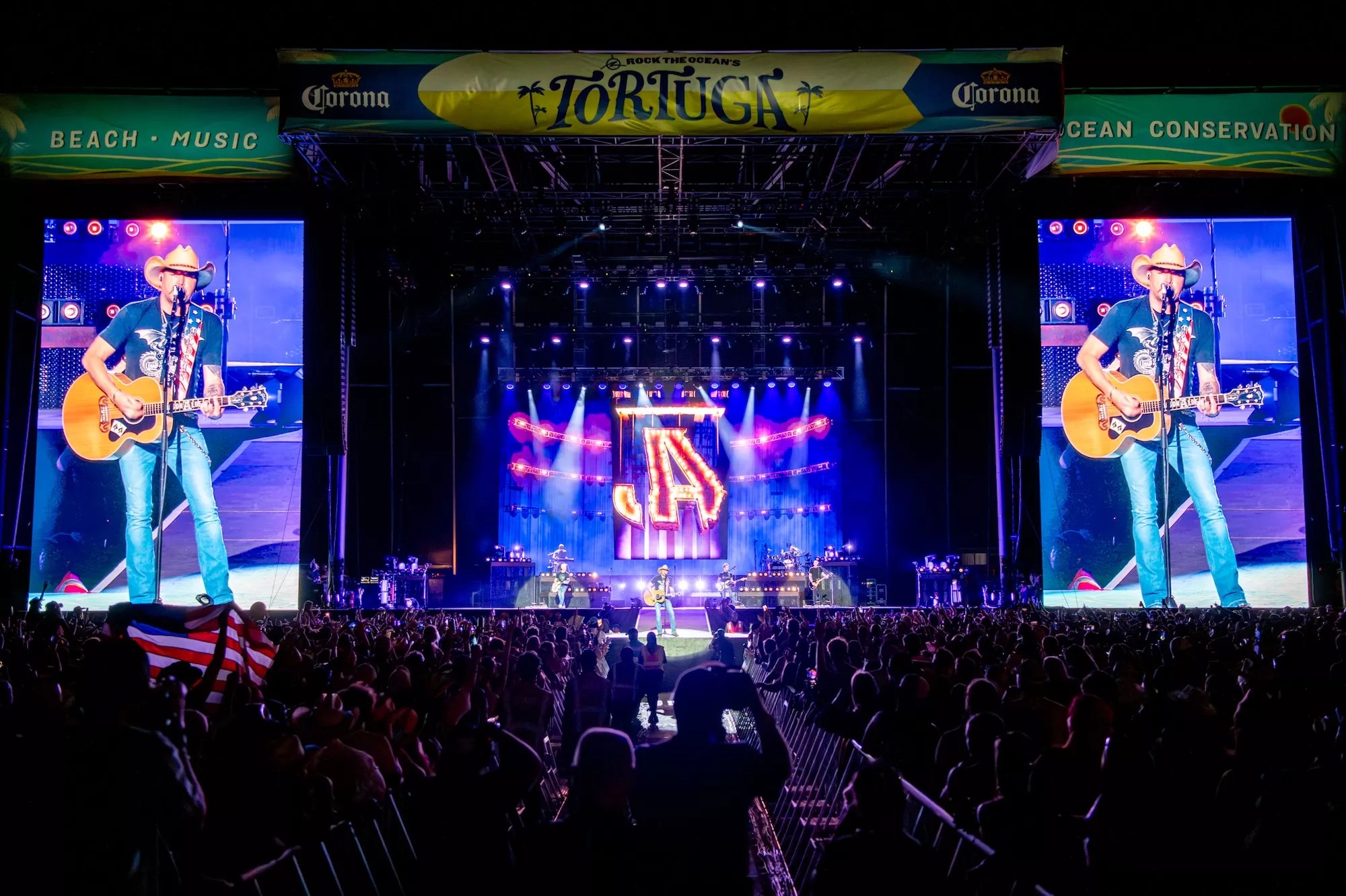 The main stage at Tortuga Music Festival