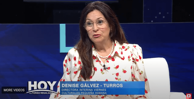 Denise Galvez Turros, a PR professional and co-founder of Latinas for Trump, in an interview with Hoy con Tomás Regalado.